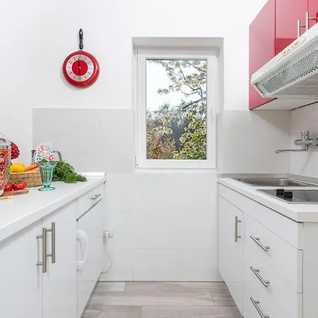 Luxury New !!! One And Only With Terrace & Free Bikes Poreč