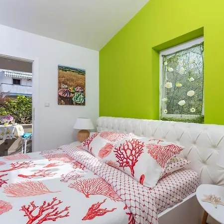 Luxury New !!! One And Only With Terrace & Free Bikes