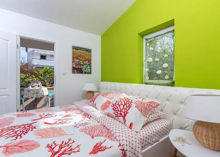 Luxury New !!! One And Only With Terrace & Free Bikes