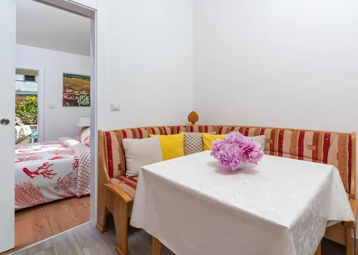 Luxury New !!! One And Only With Terrace & Free Bikes Poreč