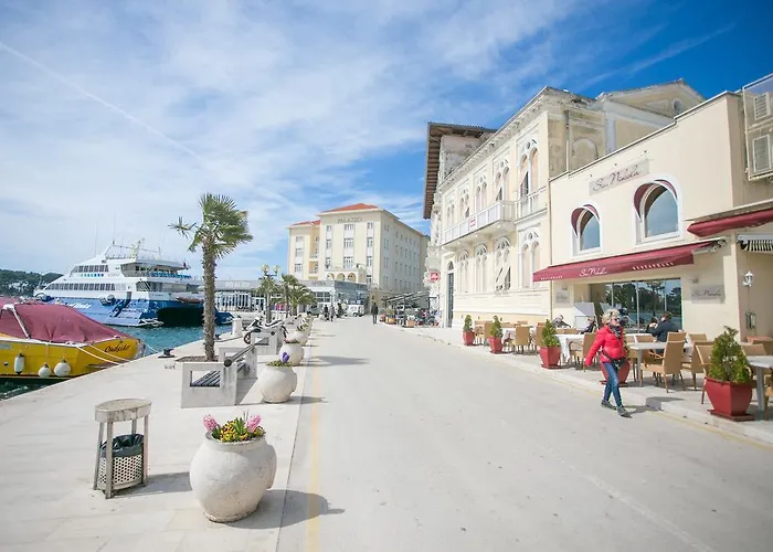 Luxury New !!! One And Only With Terrace & Free Bikes Apartmán Poreč