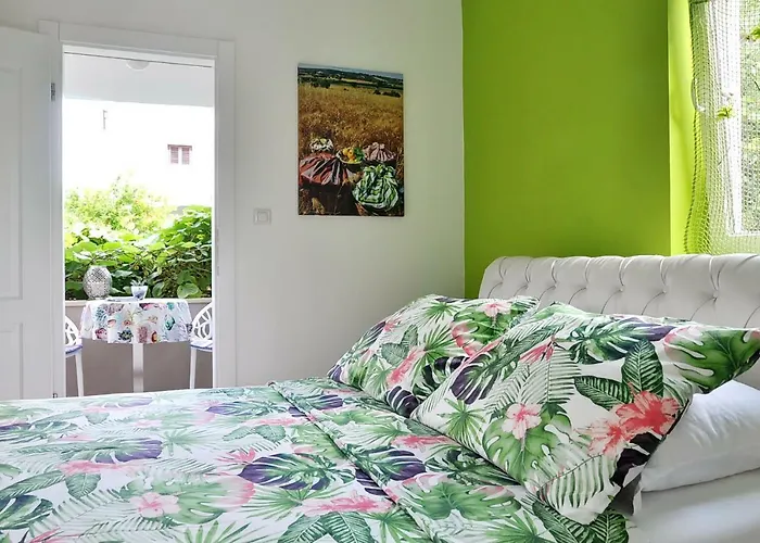 Luxury New !!! One And Only With Terrace & Free Bikes Poreč